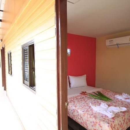 Pongpan House Phi Phi Apartamento Exterior foto