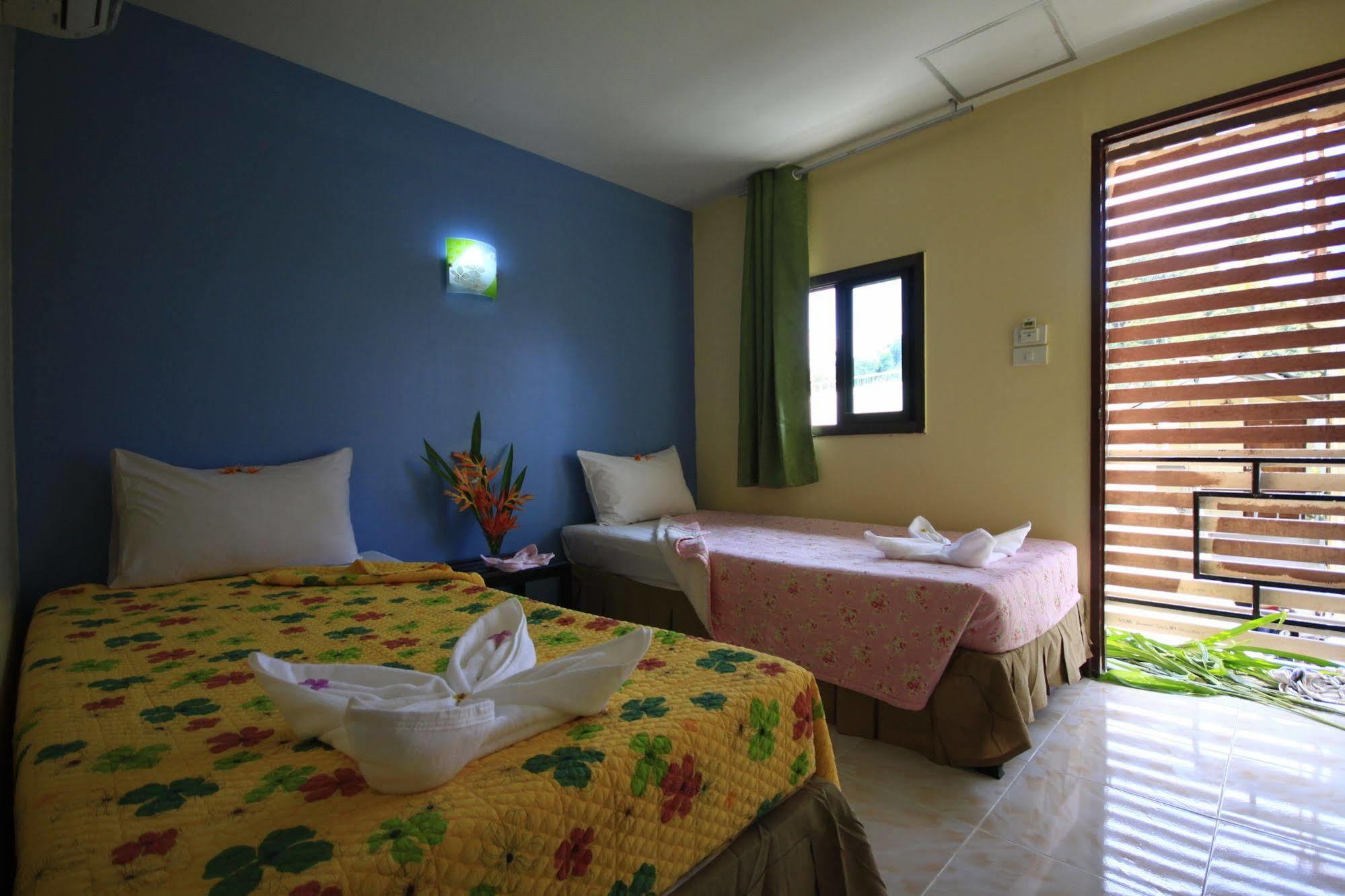 Pongpan House Phi Phi Apartamento Exterior foto
